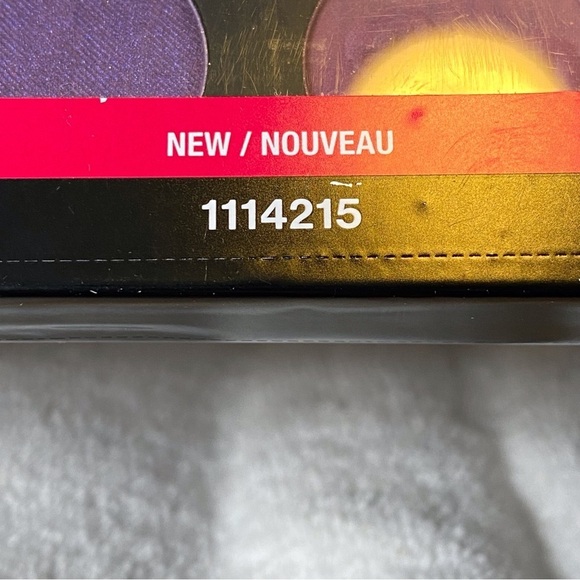 BNIB Wet n Wid Artistry Pallet Eye Shadow - Picture 2 of 6